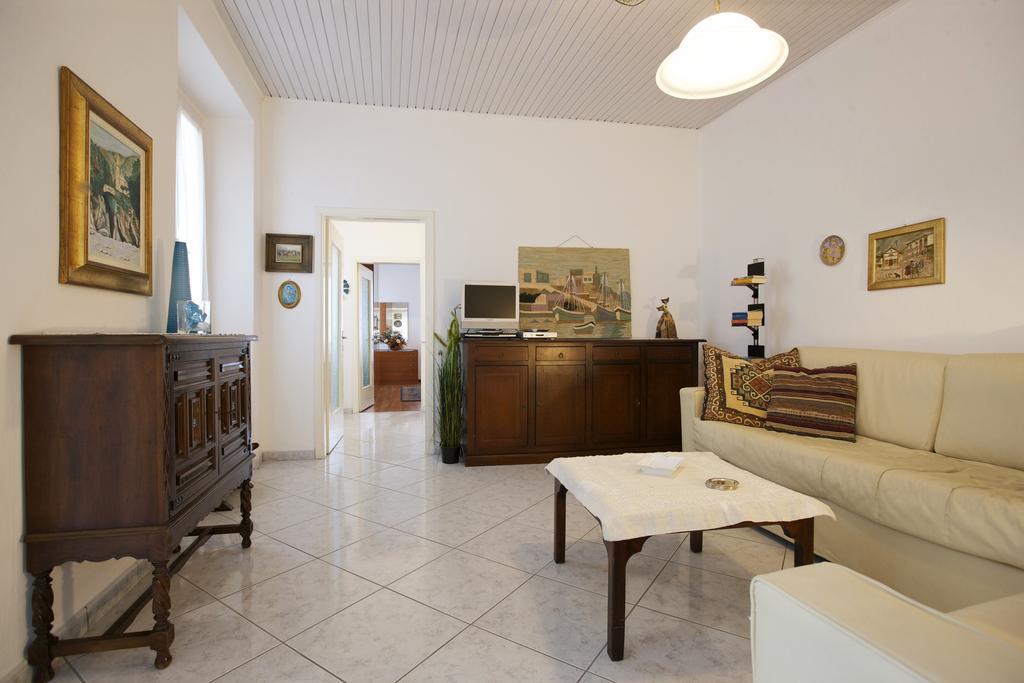 Appartamento Piazzale Italia Oggebbio Esterno foto
